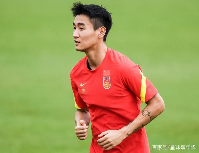 本周，华纳兄弟电影官方账号卡点“2点37分”发布文案，致敬《闪灵》中的“237号房间”，暗示这部库布里克执导的影史经典有望登陆中国院线。